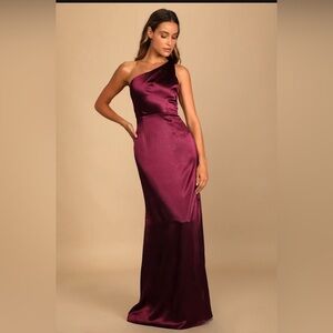 Lulu's One-Shoulder Satin Gown in burgundy. Timeless and Flattering!